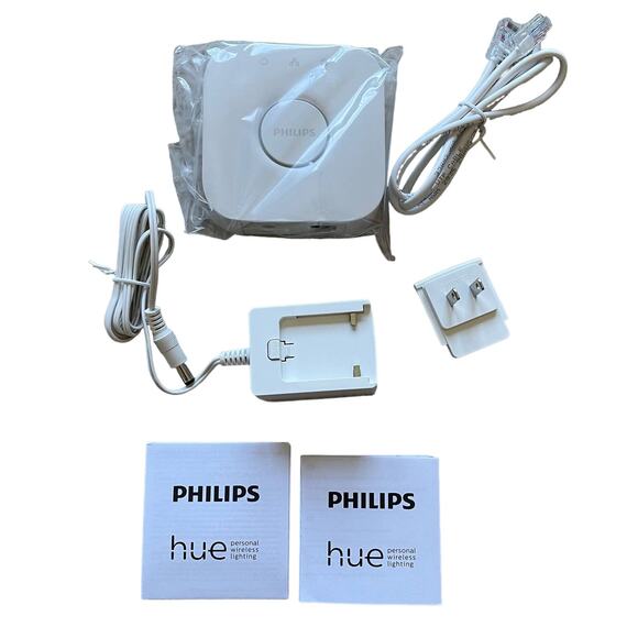 Philips Hue Bridge New In Box - Picture 1 of 9